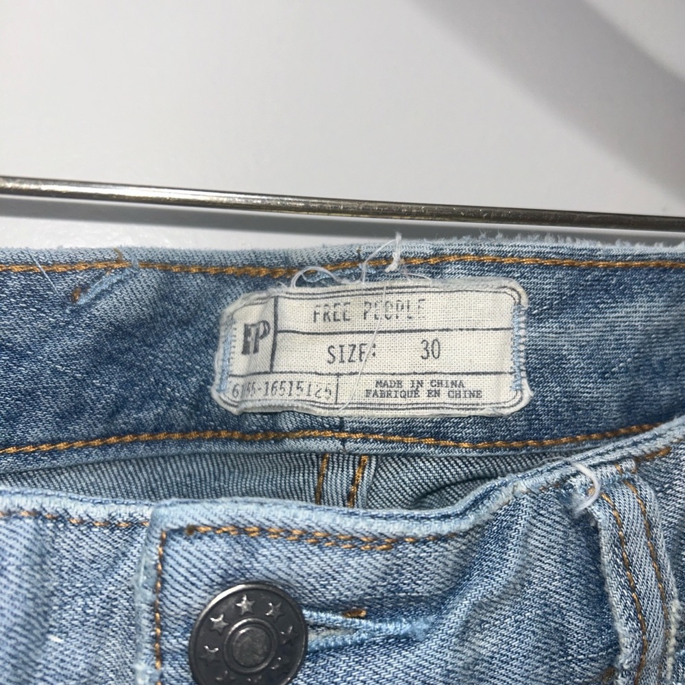 Free People Blue Skinny Jeans with Patchwork Design - Picture 4 of 4